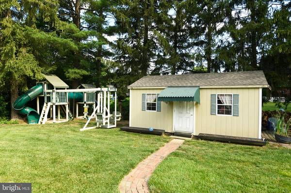 Leola, PA 17540,295 PLEASANT VALLEY DR