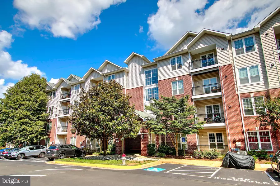 1581 SPRING GATE DR #5308, Mclean, VA 22102