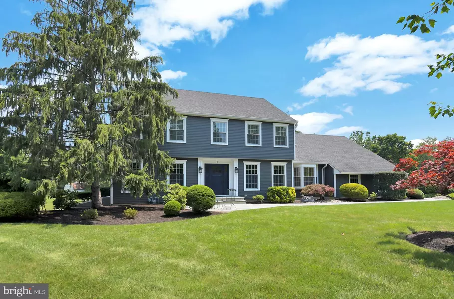 1 CRANSTON CT, Princeton Junction, NJ 08550