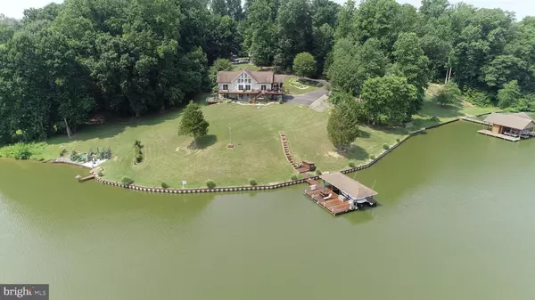 2643 PEACH GROVE RD, Louisa, VA 23093