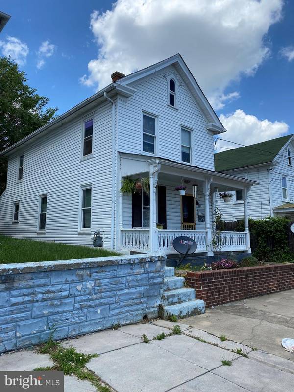 427 FAULKNER AVE, Martinsburg, WV 25401