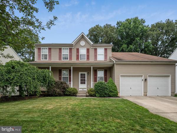 55 CREEKWOOD DR, Bordentown, NJ 08505