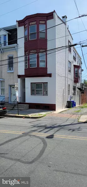 512 SPRING ST, Reading, PA 19601