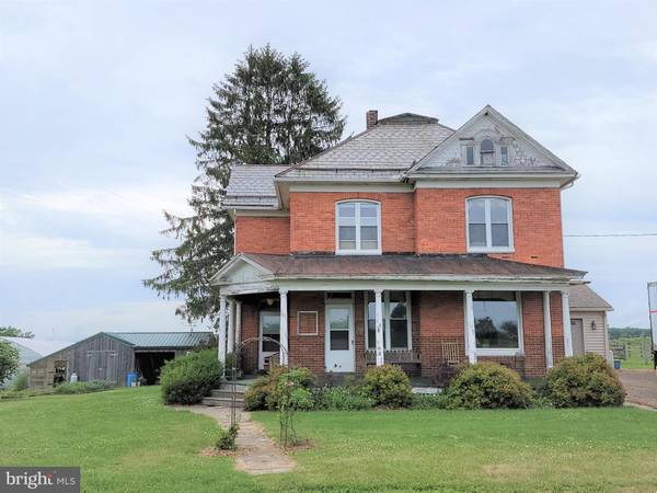 1587 PINE HILL RD, Garrett, PA 15542