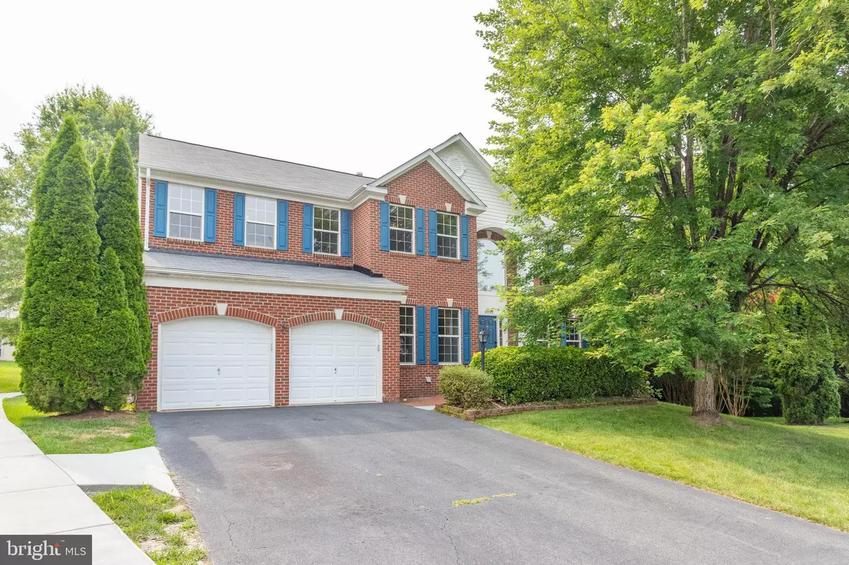 Woodbridge, VA 22193,5035 WET ROCK CT