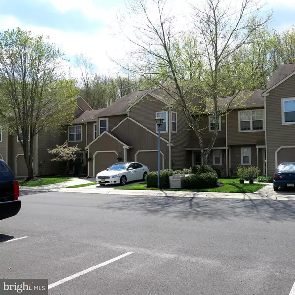 Mount Laurel, NJ 08054,408 JAMESTOWN CT