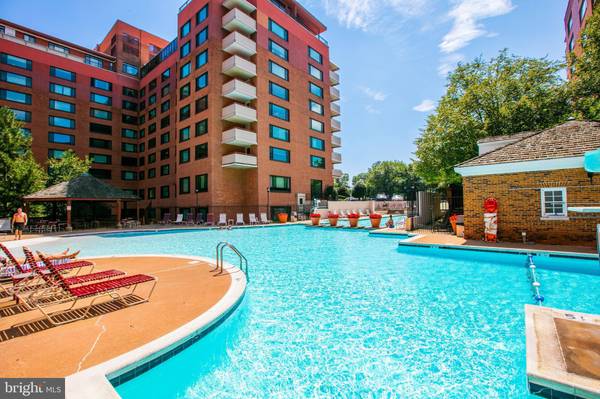 Arlington, VA 22209,1021 ARLINGTON BLVD #622