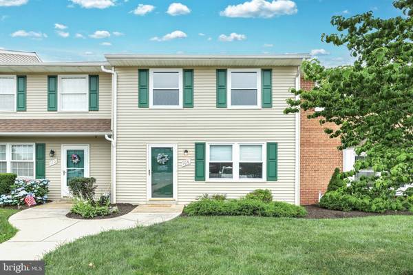 108 DEW DROP CT, York, PA 17403