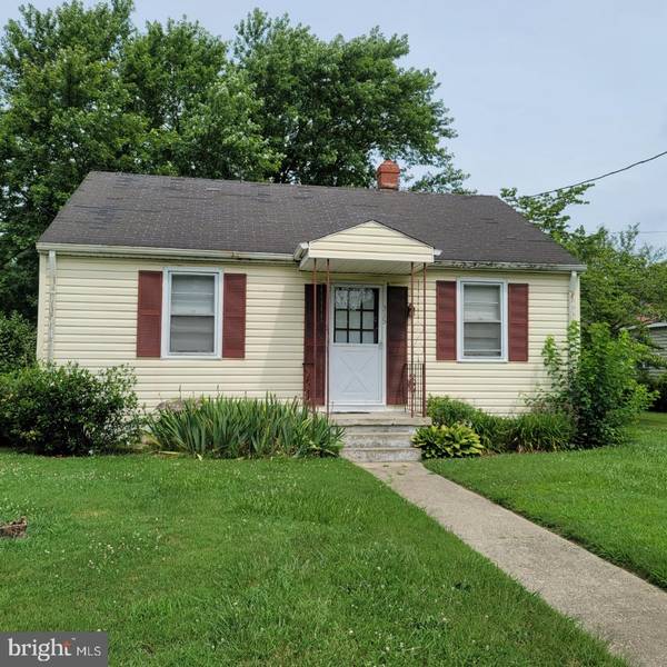 315 LOCUST AVE, Colonial Beach, VA 22443