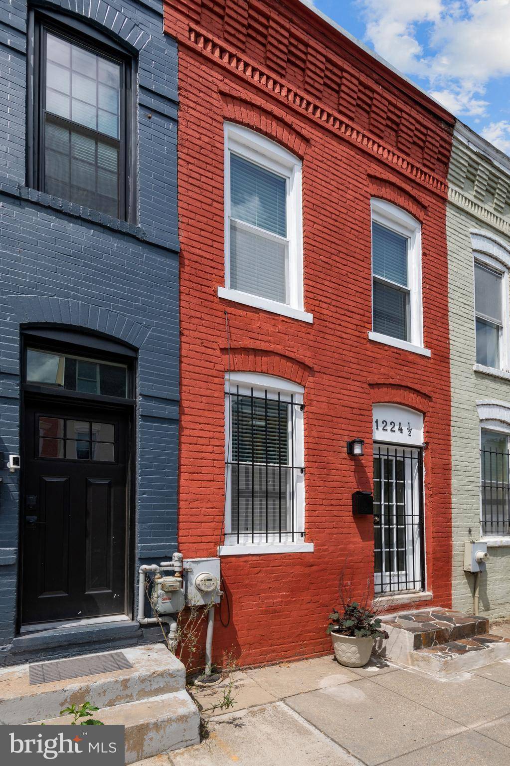 1224 1/2 WYLIE ST NE, Washington, DC 20002
