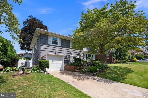 53 BERYL ST, South River, NJ 08882