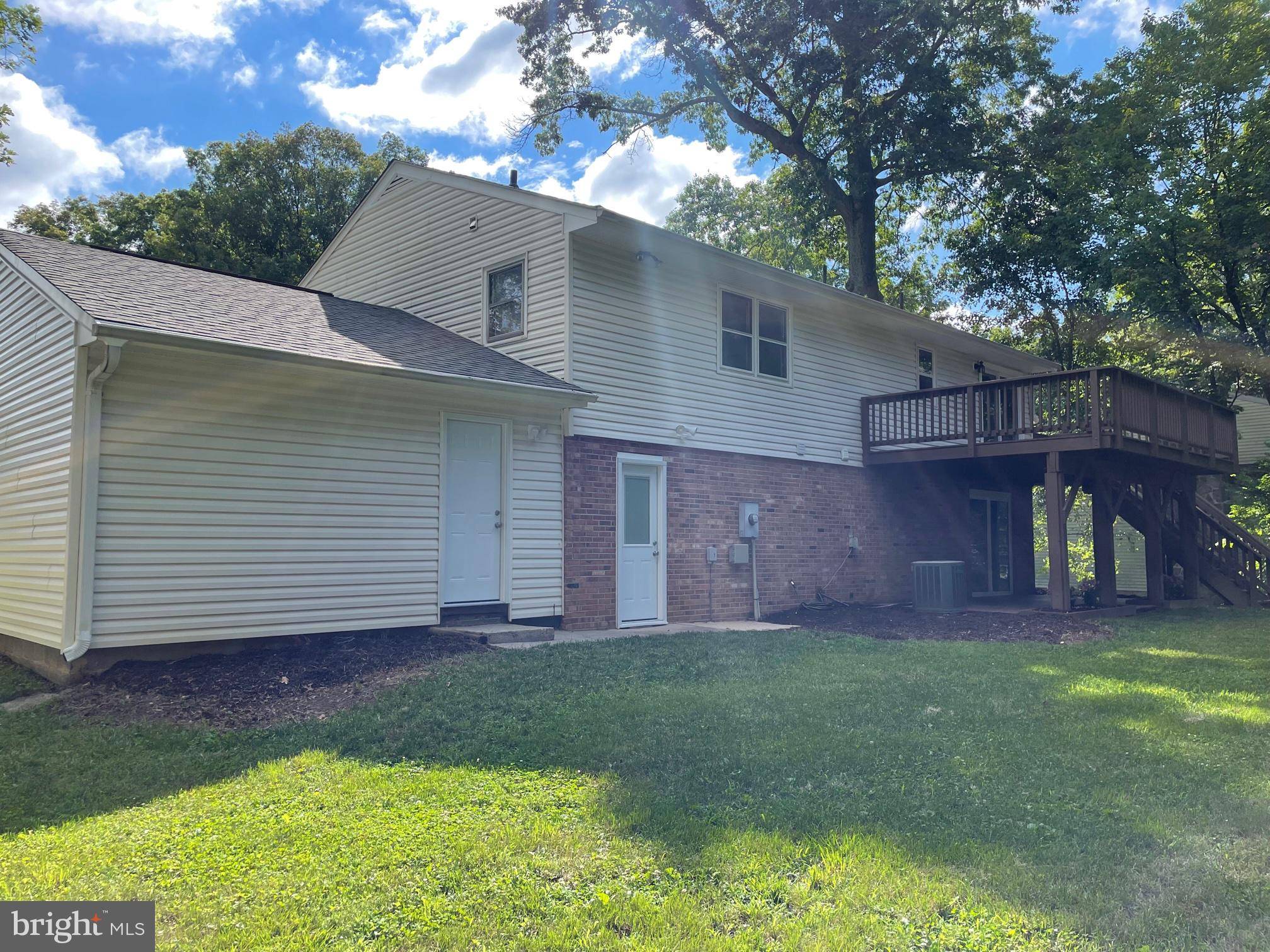 Fredericksburg, VA 22405,25 HUNTINGTON DR