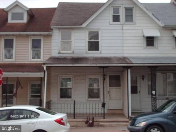 202 GRANT ST, Parkesburg, PA 19365