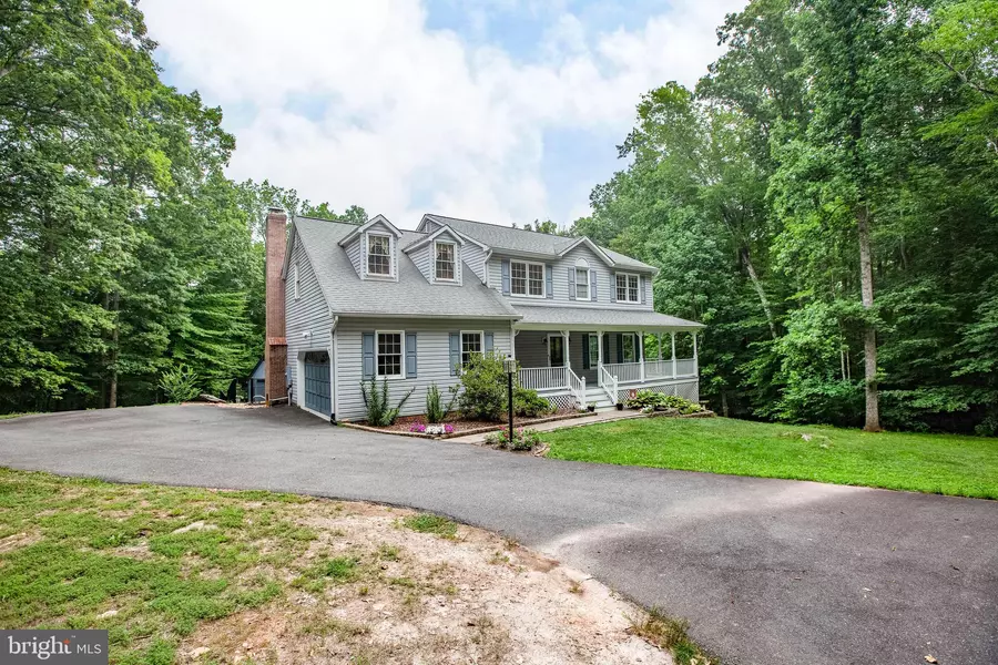 52 HOLLY BERRY RD, Fredericksburg, VA 22406