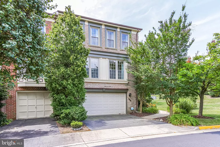 6165 BRAELEIGH LN, Alexandria, VA 22315