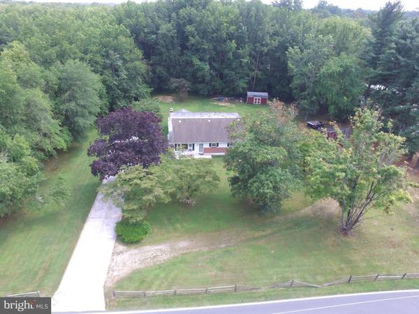 3014 OLD COUNTY RD, Newark, DE 19702