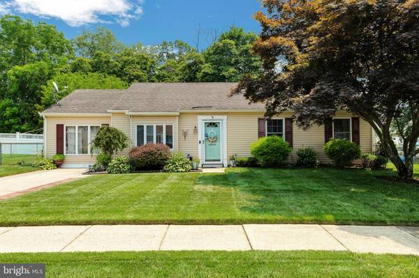 34 KING JAMES RD, Williamstown, NJ 08094