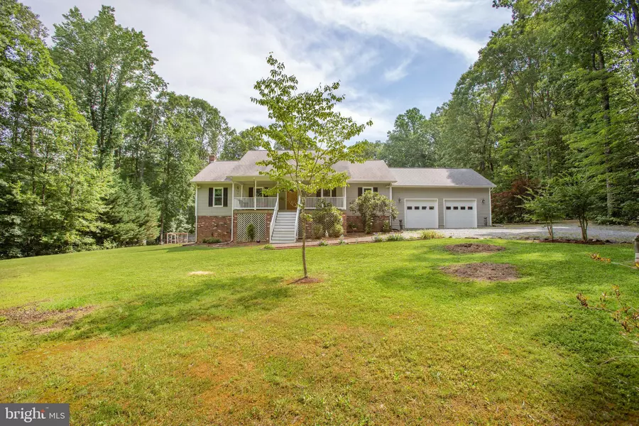 18 CASCADE LN, Fredericksburg, VA 22406