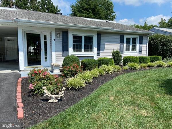 15 FLUTE DR, Newark, DE 19713