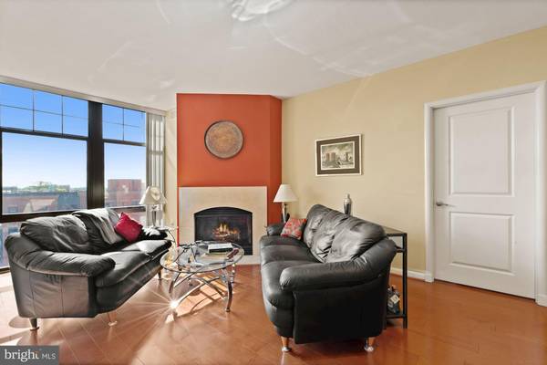 1021 N GARFIELD ST #731, Arlington, VA 22201