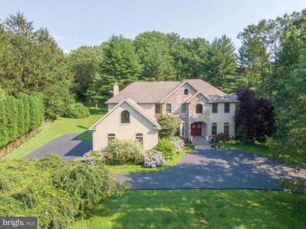 136 ROUND HILL RD, Kennett Square, PA 19348