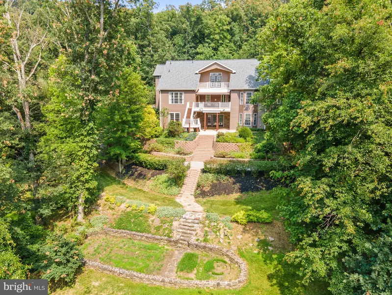 20 RIVER FOREST LN, Harpers Ferry, WV 25425