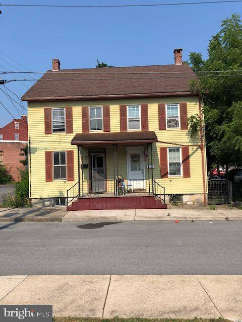 14-16 N FAYETTE ST, Mercersburg, PA 17236