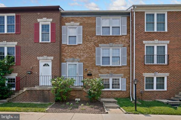 35 COUNTY CT #18-8, Gaithersburg, MD 20878