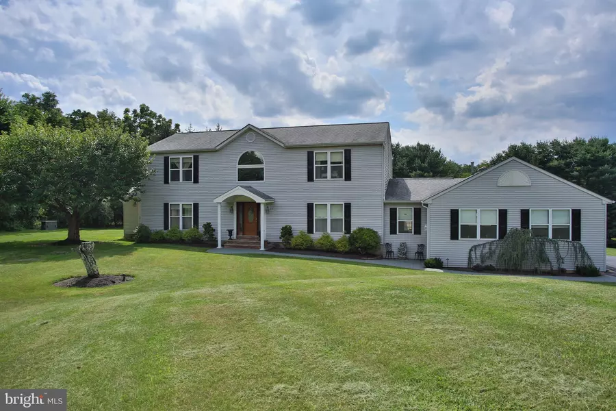 575 LINTON HILL RD, Newtown, PA 18940