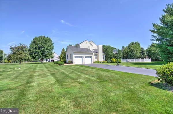 New Egypt, NJ 08533,7 HAMPSHIRE CT