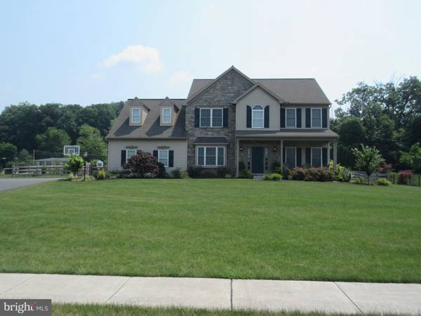 114 ROYAL HORSE WAY, Reinholds, PA 17569