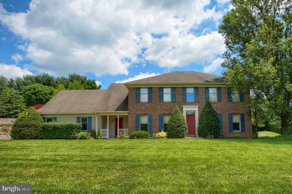 104 FOXFIRE LN, Lewisberry, PA 17339