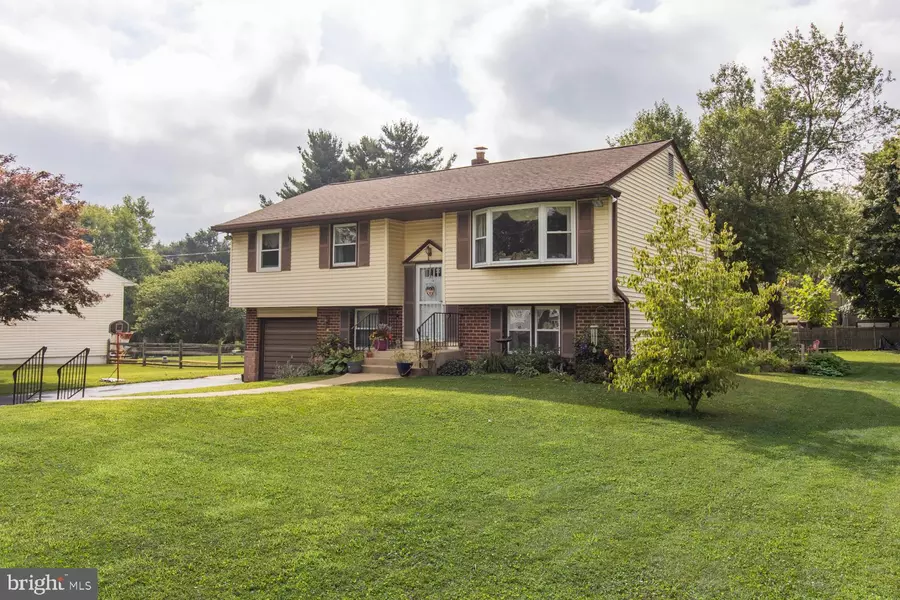 1433 HUNTERS LN, West Chester, PA 19380