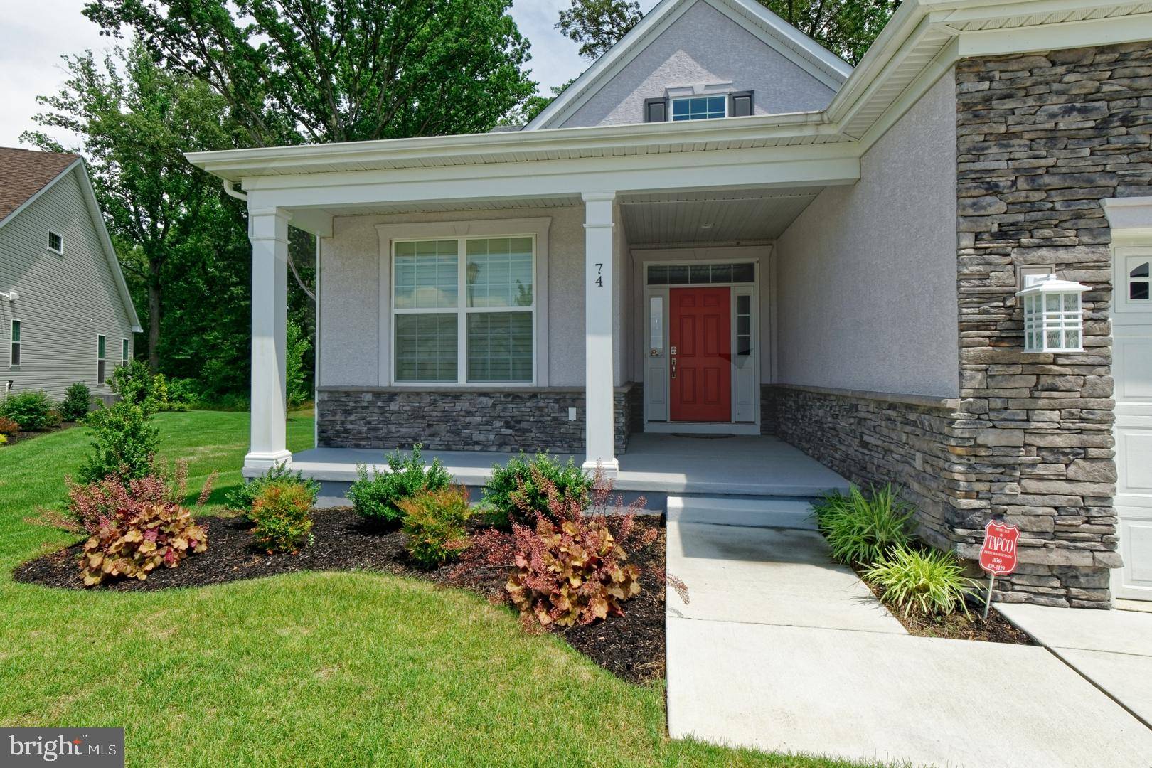 Sewell, NJ 08080,74 STEPPING STONE LN
