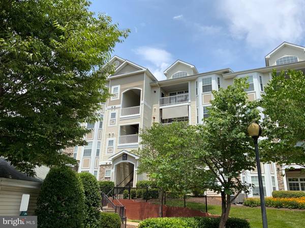 501 SUNSET VIEW TER SE #306, Leesburg, VA 20175