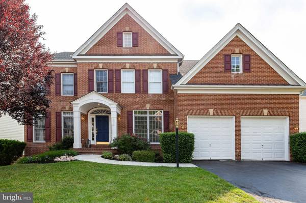 4793 CHARTER CT, Woodbridge, VA 22192