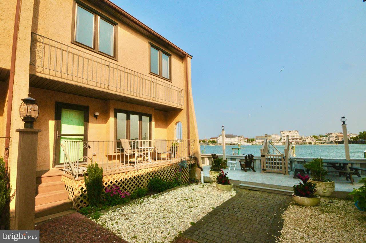 428 W SHORE DR #8, Brigantine, NJ 08203