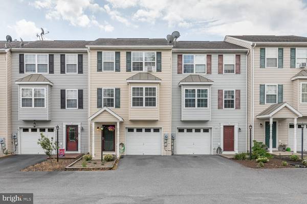 17 PERRY CT, Toms Brook, VA 22660