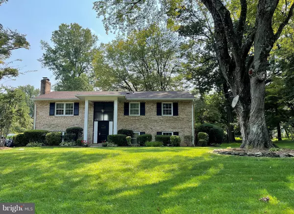 Fairfax, VA 22031,9035 PIXIE CT