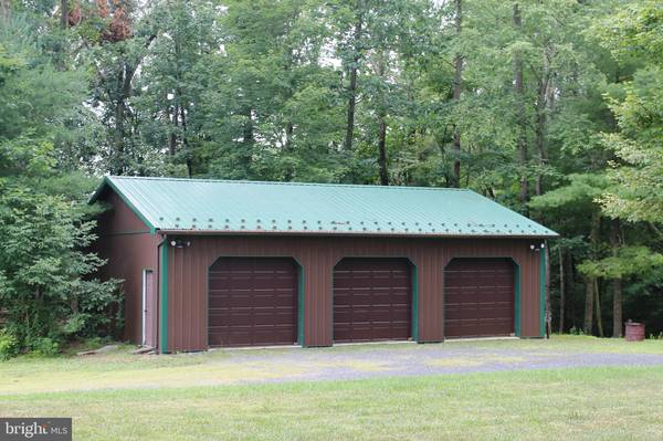 Pine Grove, PA 17963,61 STUMP LN