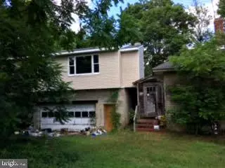 Williamstown, NJ 08094,43 WALNUT ST