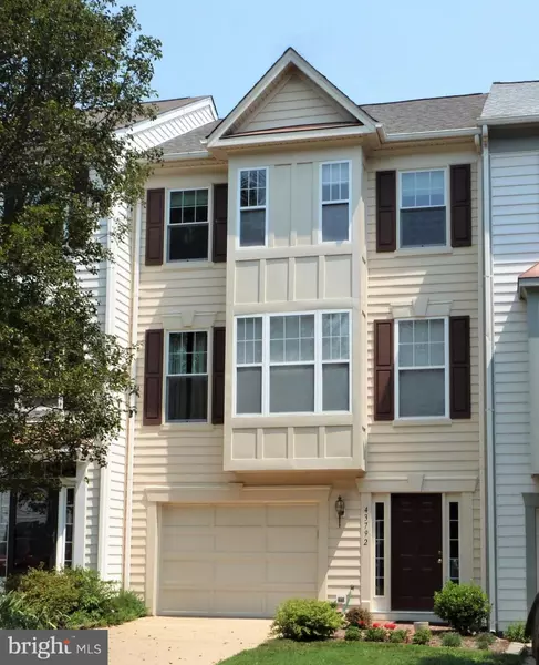 43792 BROOKLINE TER, Ashburn, VA 20147