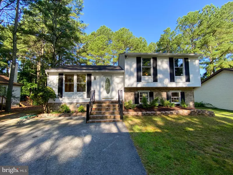 33 FAIRWAY LN, Ocean Pines, MD 21811