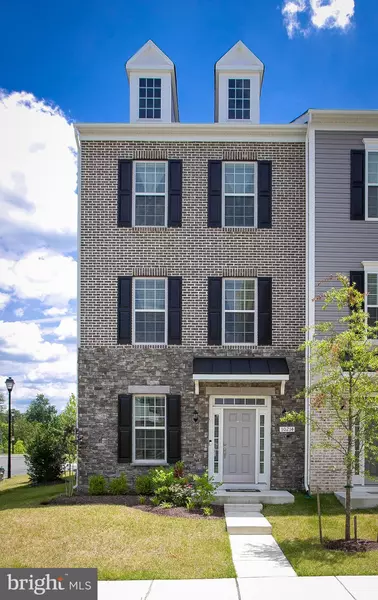 10214 WINDSOR OAKS WAY, Lanham, MD 20706