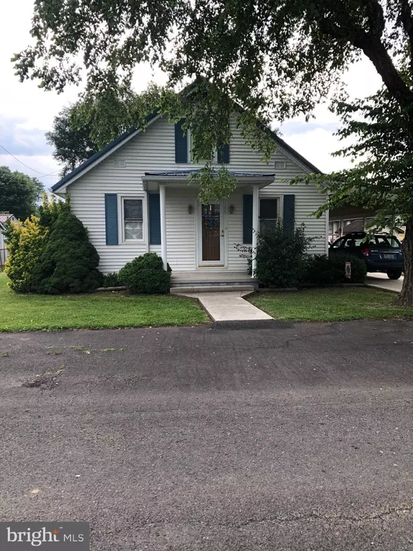 Moorefield, WV 26836,135 RAINES ST