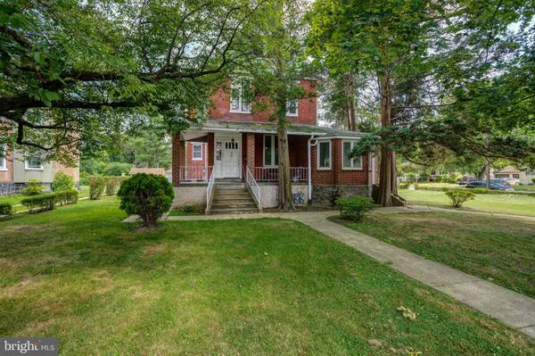 30 W PROVIDENCE RD, Aldan, PA 19018