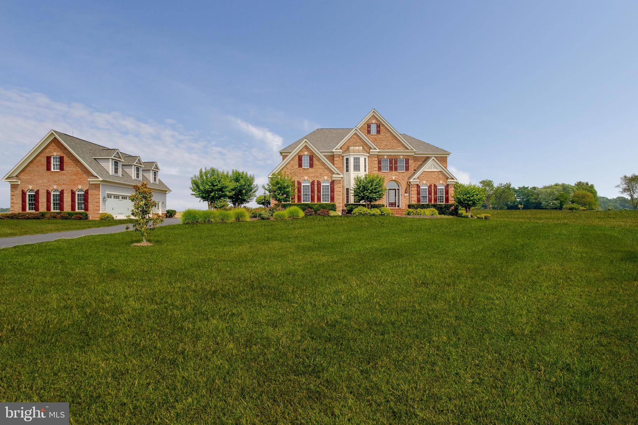 10940 MEADOW WALK LN, Bristow, VA 20136
