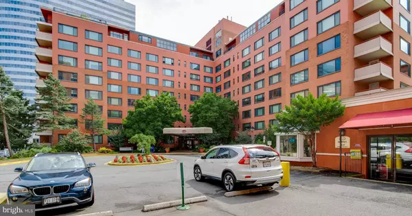 1021 ARLINGTON BLVD #927, Arlington, VA 22209