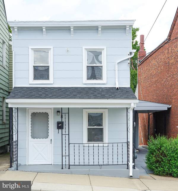 202 WALNUT ST, Wrightsville, PA 17368