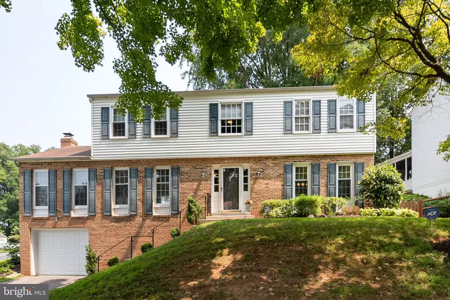 16803 CAMBERFORD ST, Rockville, MD 20855